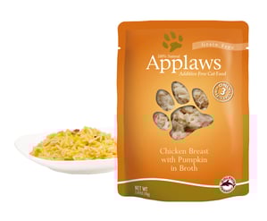 AppCat70gBrothPouch_PouchWithFood_US_ChickenPumpkin.jpg